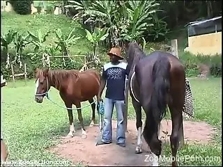 Wife drills pussy with huge horse cock during outdoor play