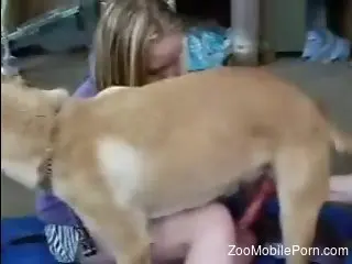 Dog humps blonde woman so fine that she wants to swallow