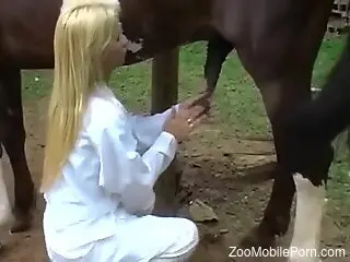 Blonde slut craves the horse's cock for unique sex perversions